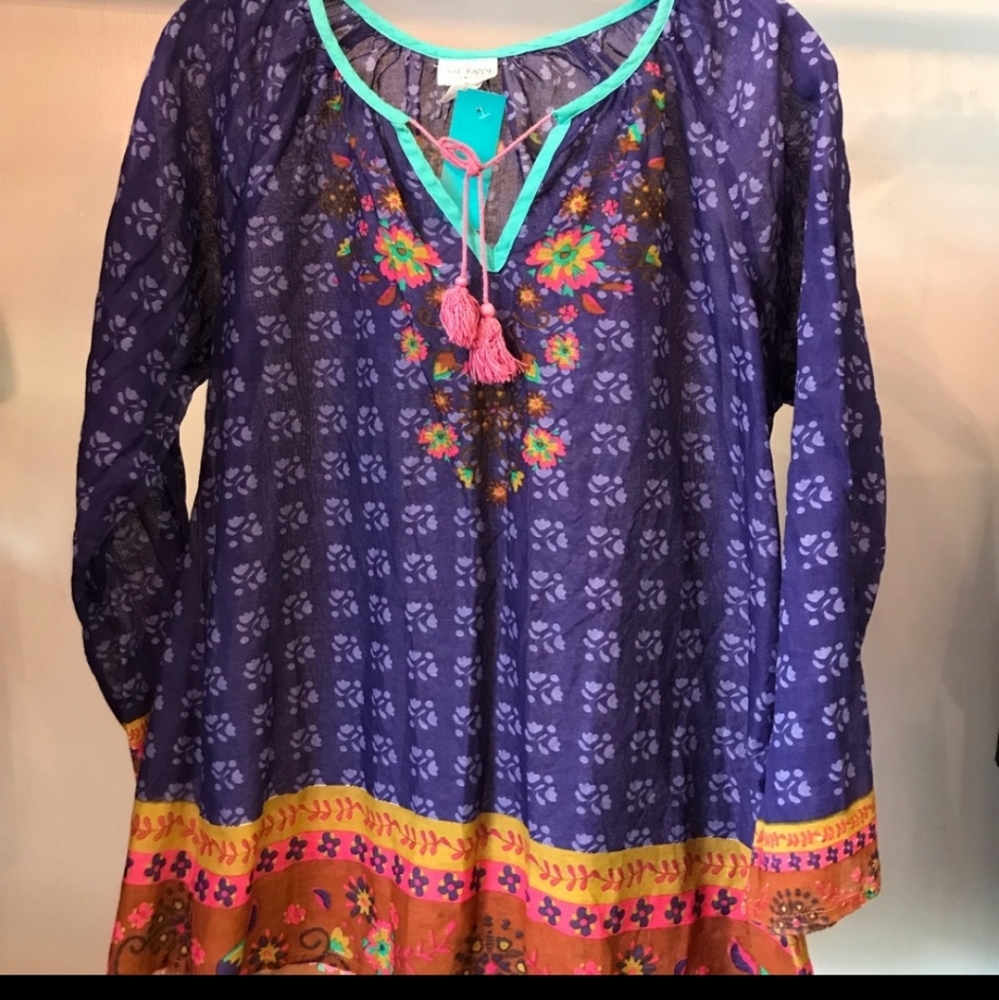 Natural Life Floral Poet Top
